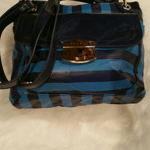 Striped blue on blue.Marc Fisher shoulder/cross - Picture 2 of 8